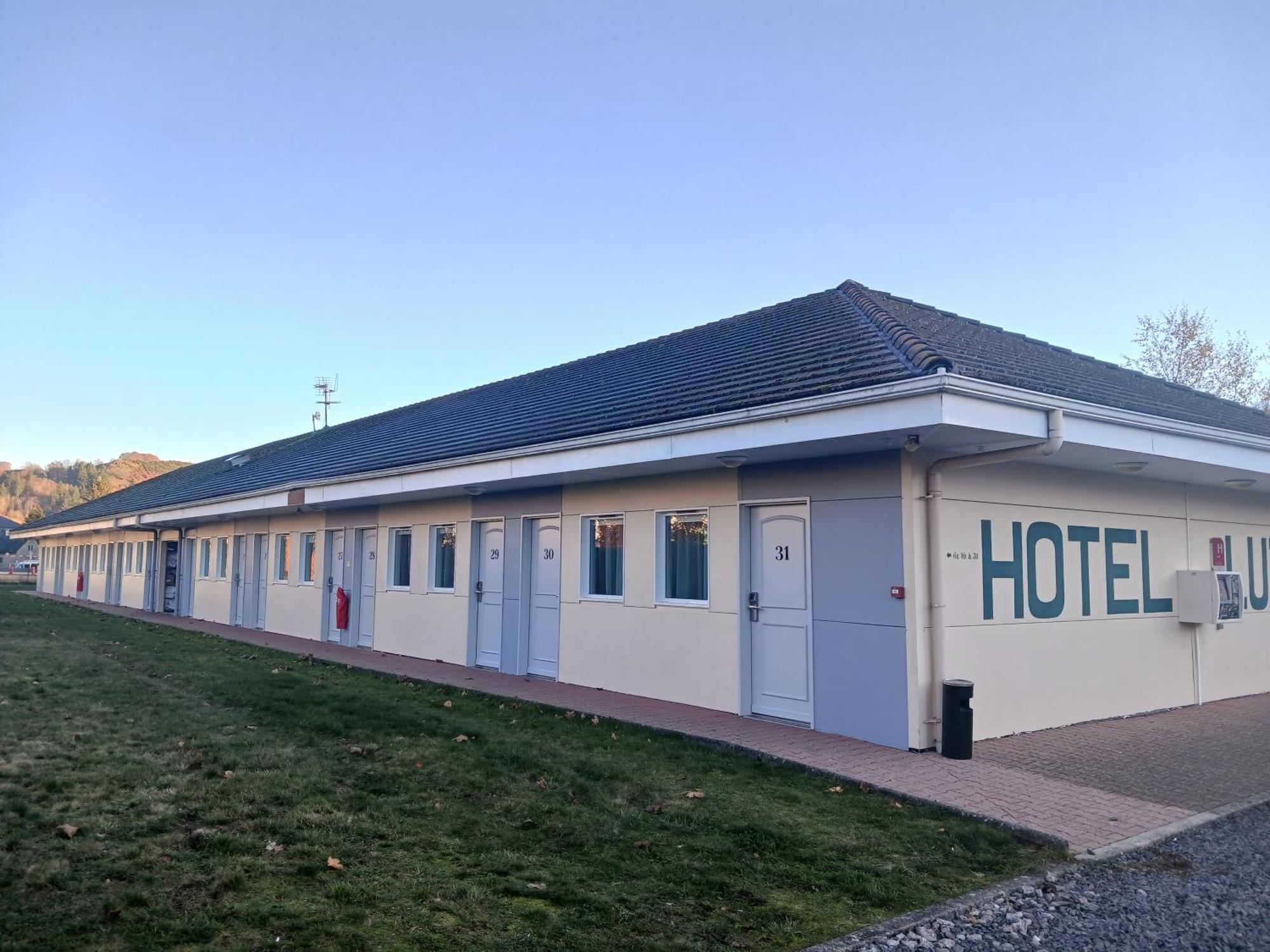 The Originals Access, Hotel Le Lutea Riom-ès-Montagne المظهر الخارجي الصورة
