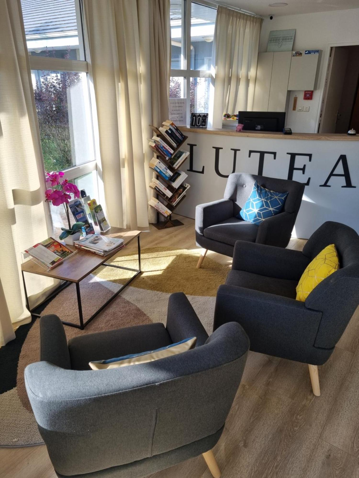The Originals Access, Hotel Le Lutea Riom-ès-Montagne المظهر الخارجي الصورة